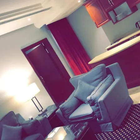 Sixty Three Hotel Suites ثلاثة وستون أجنحة فندقية الرياض المظهر الخارجي الصورة