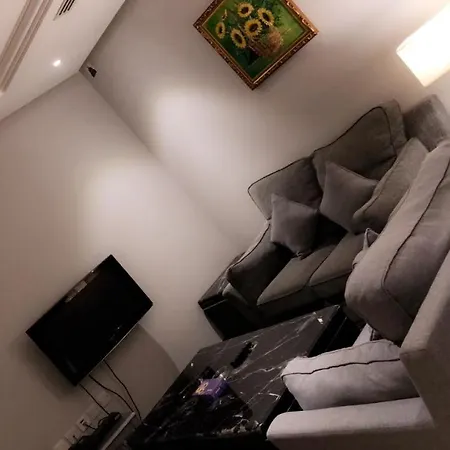 Sixty Three Hotel Suites ثلاثة وستون أجنحة فندقية الرياض المظهر الخارجي الصورة