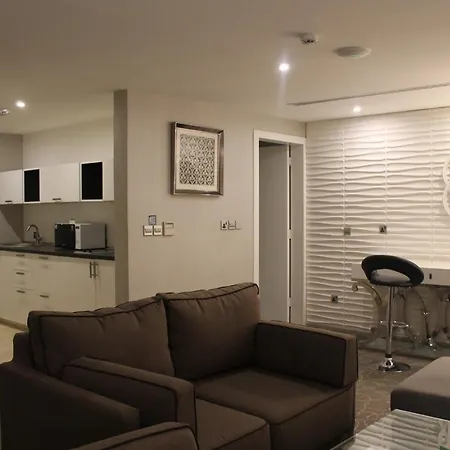 Sixty Three Hotel Suites ثلاثة وستون أجنحة فندقية الرياض المظهر الخارجي الصورة